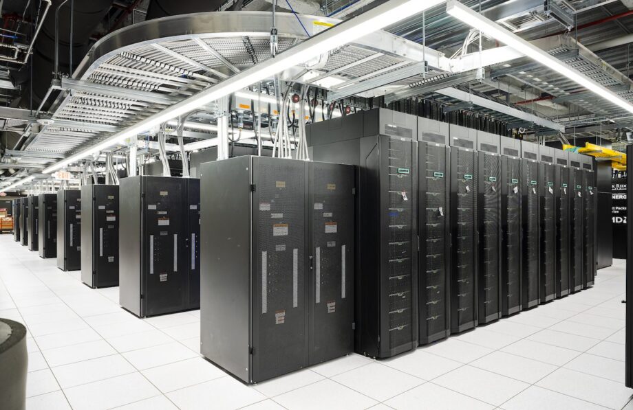 European supercomputer funding boosts UK research.